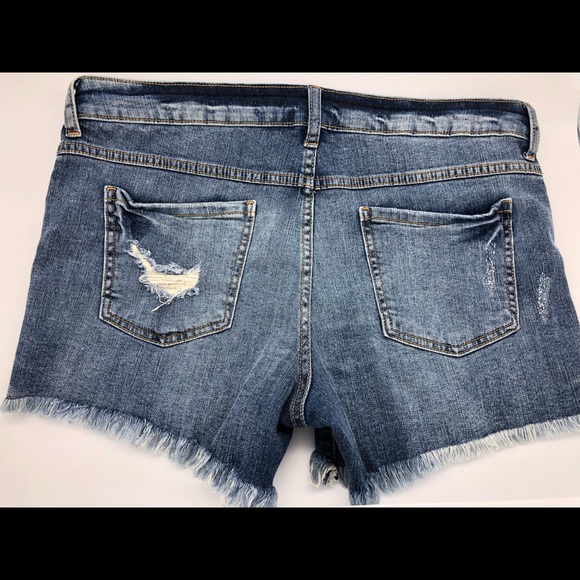 Just usa willa distressed shorts Clearance